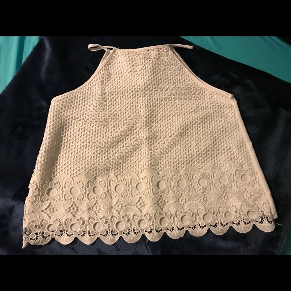 Blouse lace